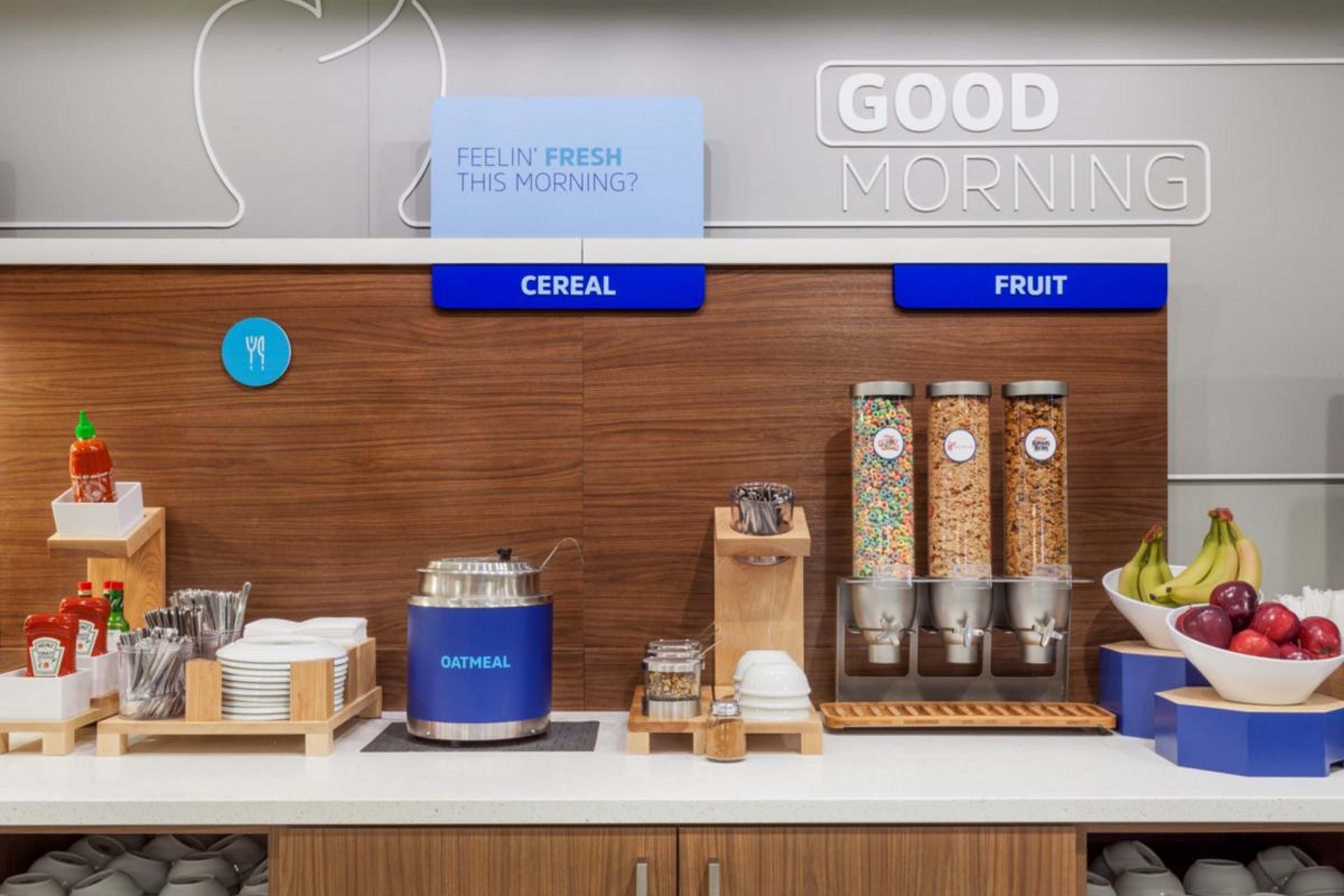 Holiday Inn Express & Suites Springfield By Ihg Экстерьер фото